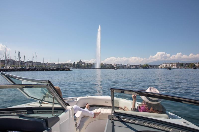 Ritz-Carlton Hotel de la Paix, Geneva - Genel