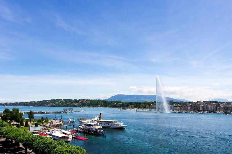 Ritz-Carlton Hotel de la Paix, Geneva - Genel