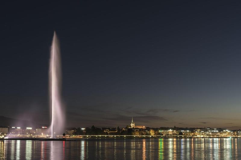 Ritz-Carlton Hotel de la Paix, Geneva - Genel