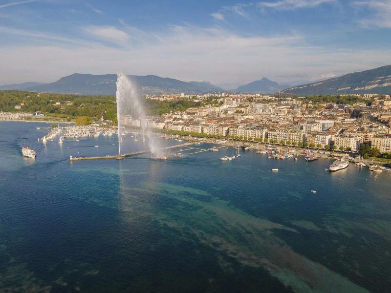 Ritz-Carlton Hotel de la Paix, Geneva - Genel