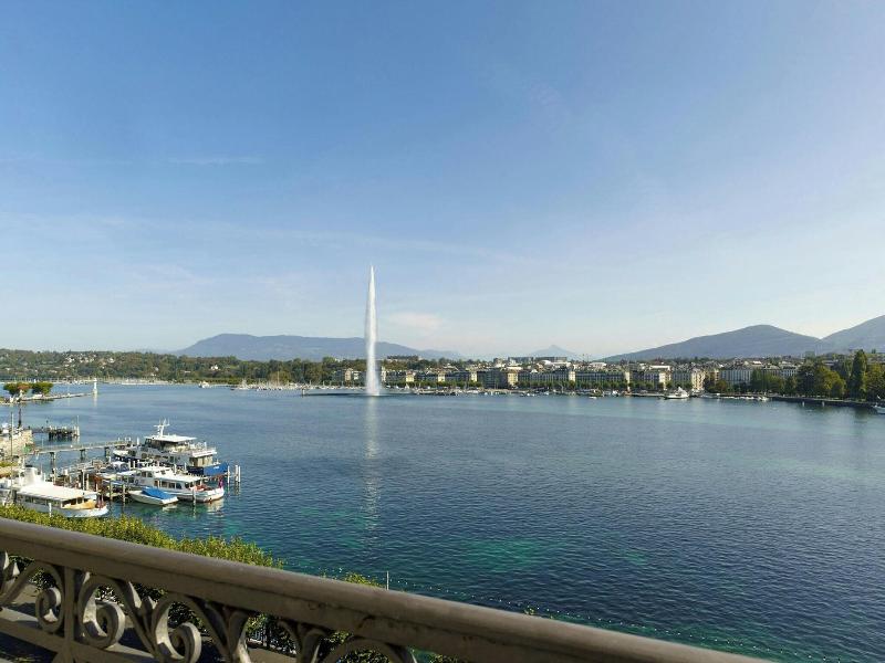 Ritz-Carlton Hotel de la Paix, Geneva - Oda