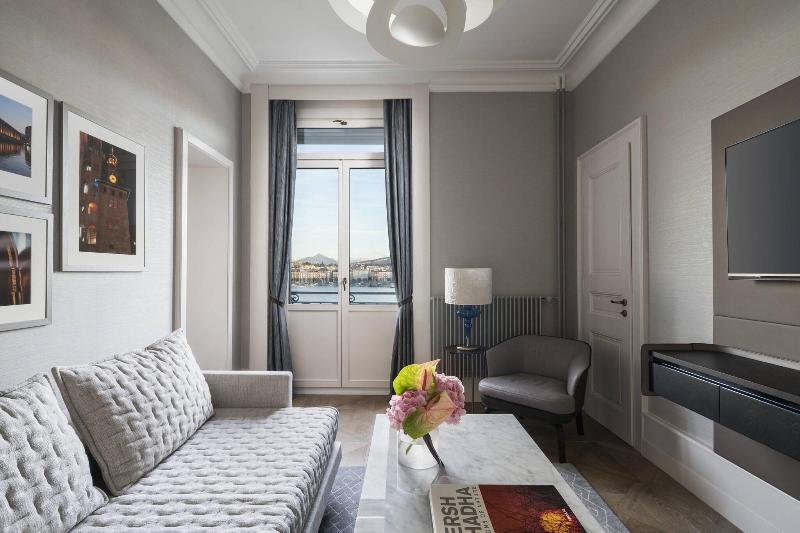Ritz-Carlton Hotel de la Paix, Geneva - Oda