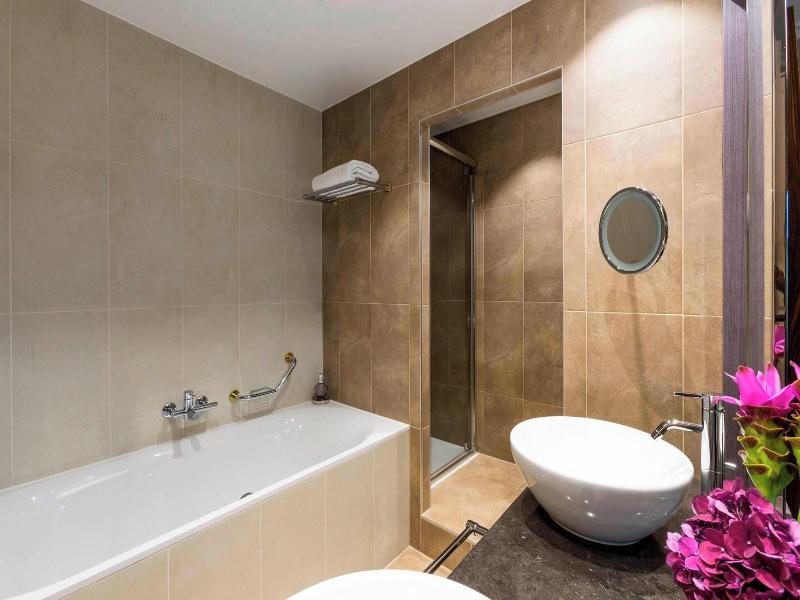 Ritz-Carlton Hotel de la Paix, Geneva - Oda