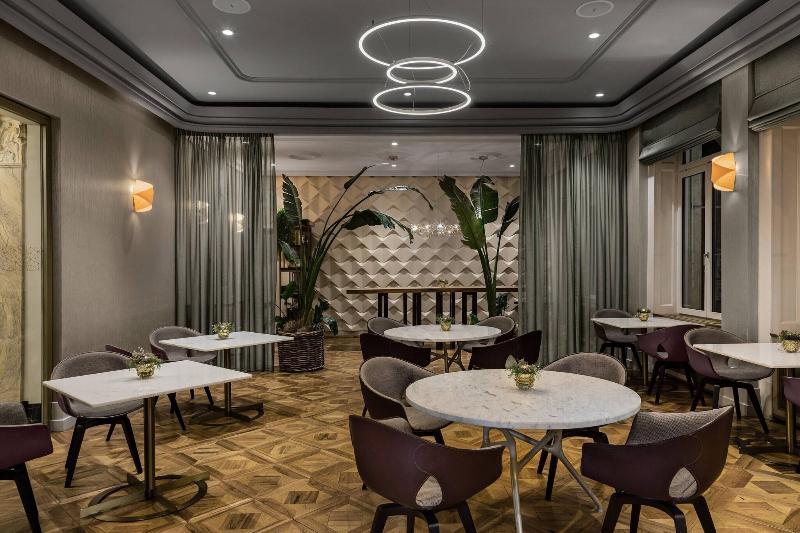 Ritz-Carlton Hotel de la Paix, Geneva - Oda
