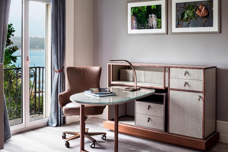 Ritz-Carlton Hotel de la Paix, Geneva - Oda