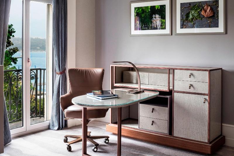 Ritz-Carlton Hotel de la Paix, Geneva - Oda