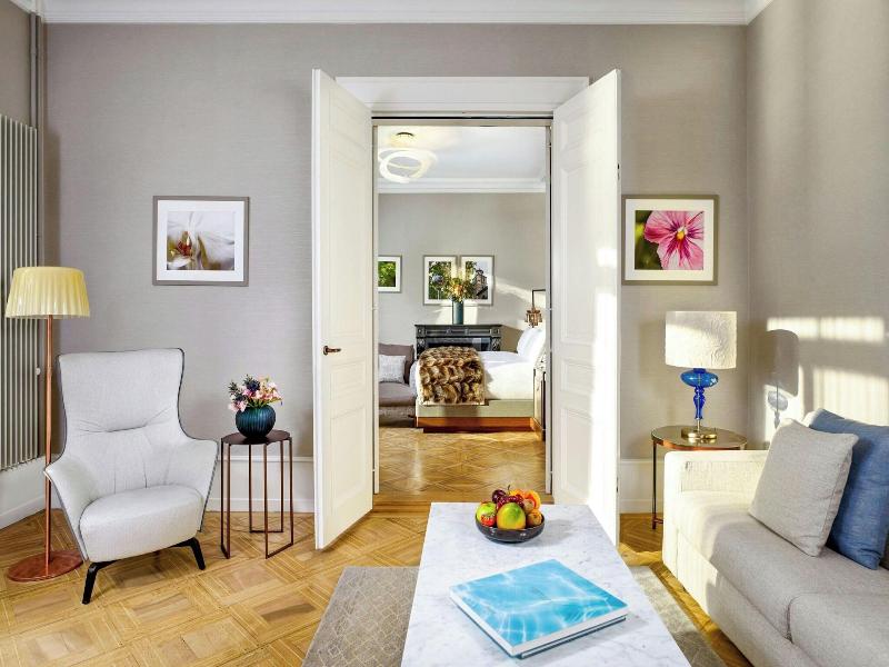 Ritz-Carlton Hotel de la Paix, Geneva - Oda