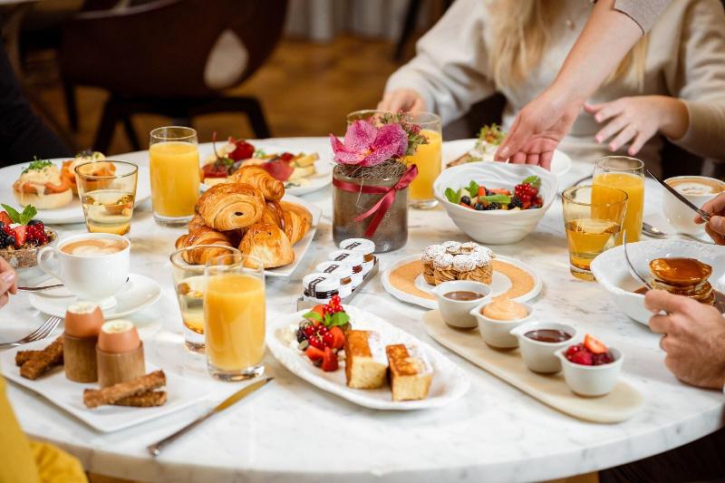 Ritz-Carlton Hotel de la Paix, Geneva - Restoran