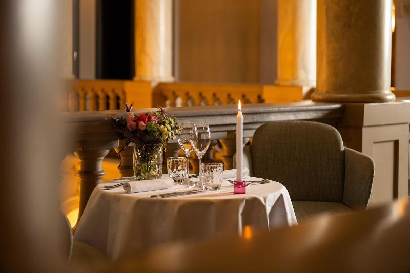 Ritz-Carlton Hotel de la Paix, Geneva - Restoran