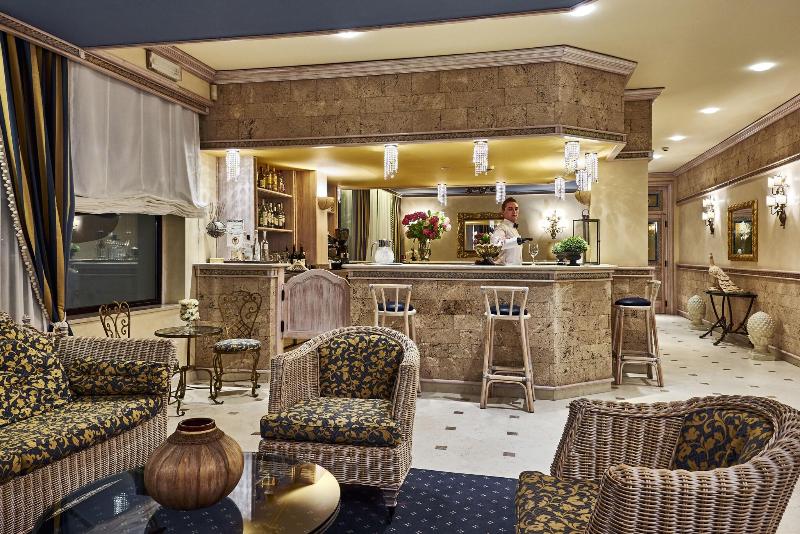 Palace Hotel Regina - Lobi
