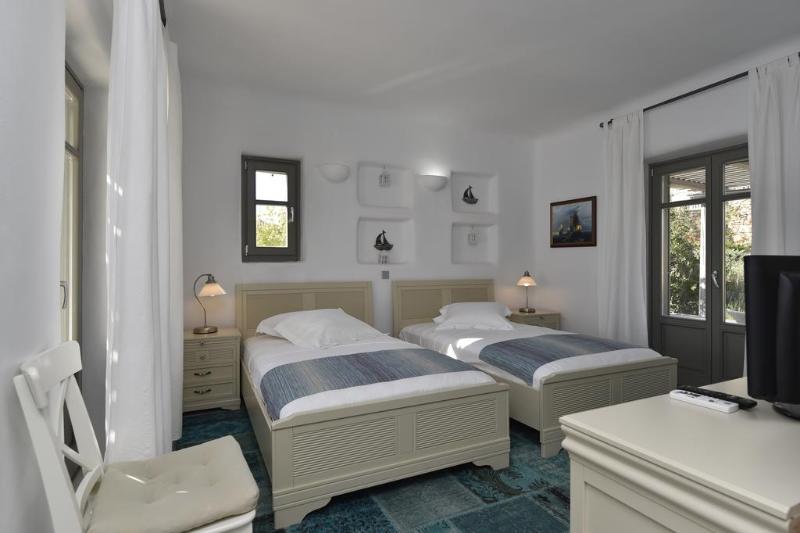 Naoussa Hills Boutique Resort - Oda