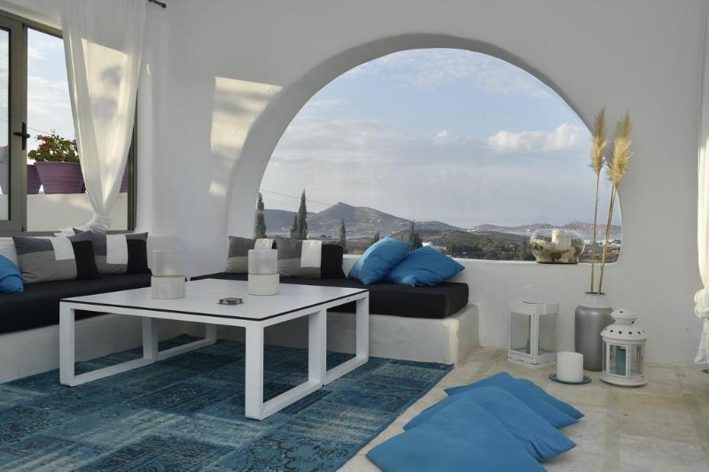 Naoussa Hills Boutique Resort - Oda