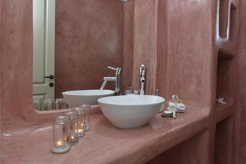 Naoussa Hills Boutique Resort - Oda