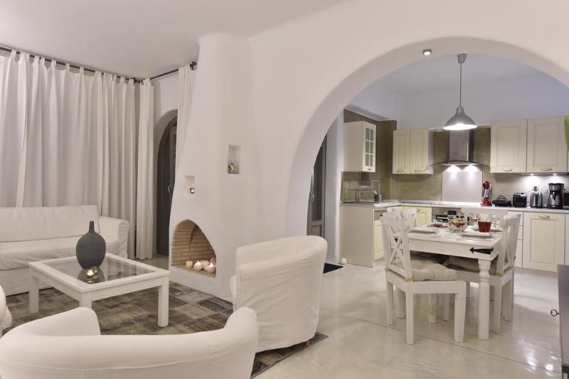 Naoussa Hills Boutique Resort - Oda