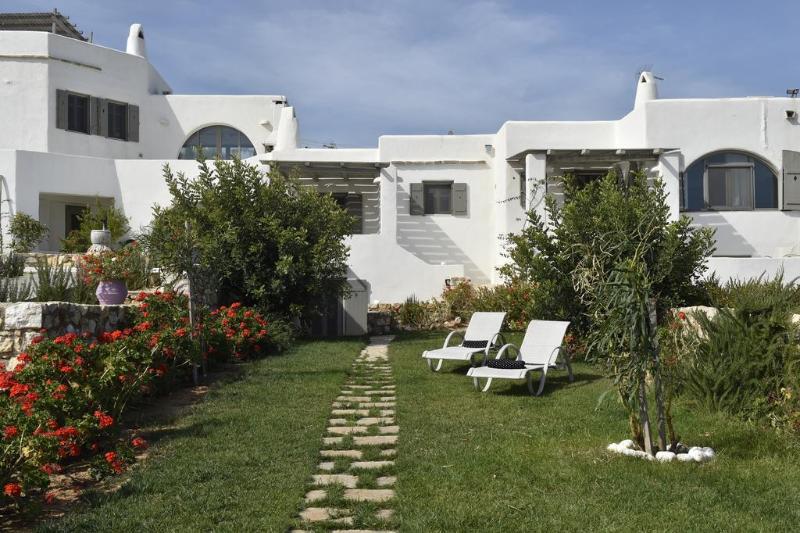 Naoussa Hills Boutique Resort - Oda