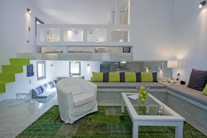 Naoussa Hills Boutique Resort - Oda