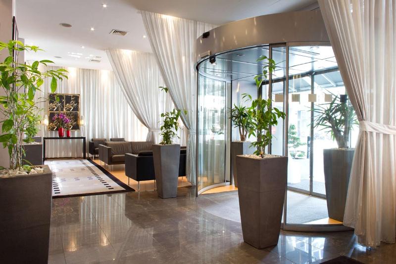 Auteuil Manotel - Lobi