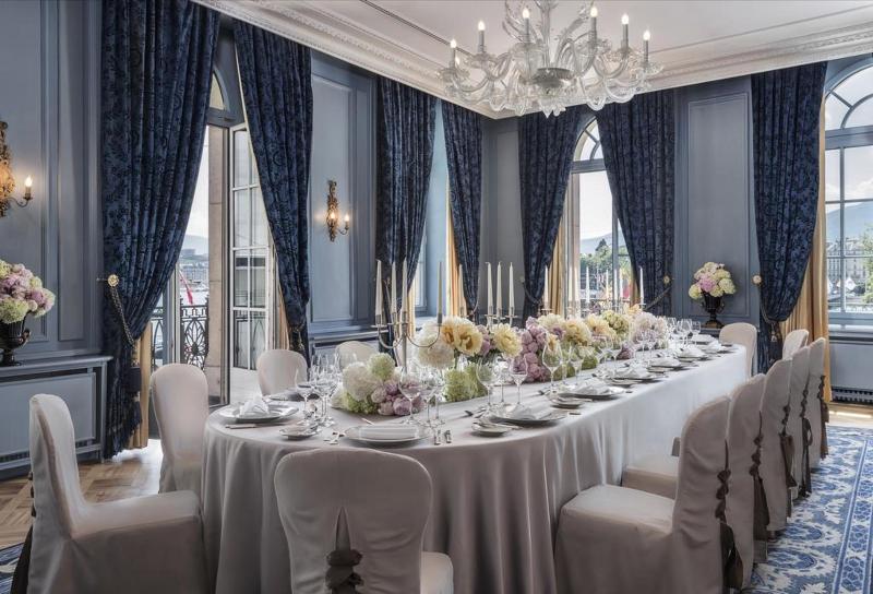 Four Seasons Hotel des Bergues Geneva - Toplantı