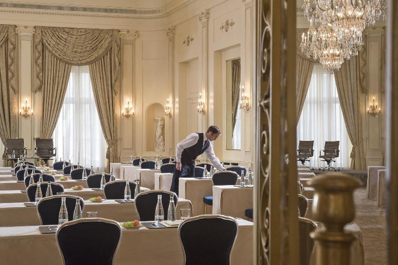 Four Seasons Hotel des Bergues Geneva - Toplantı