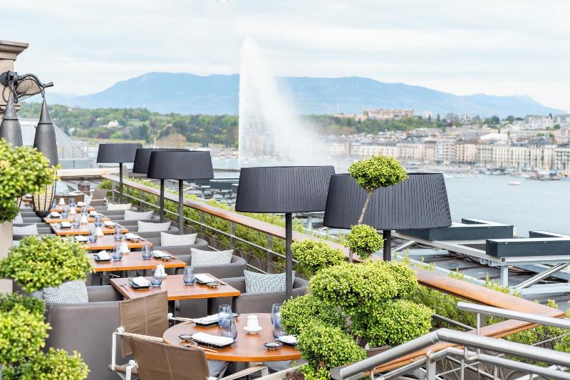 Four Seasons Hotel des Bergues Geneva - Restoran