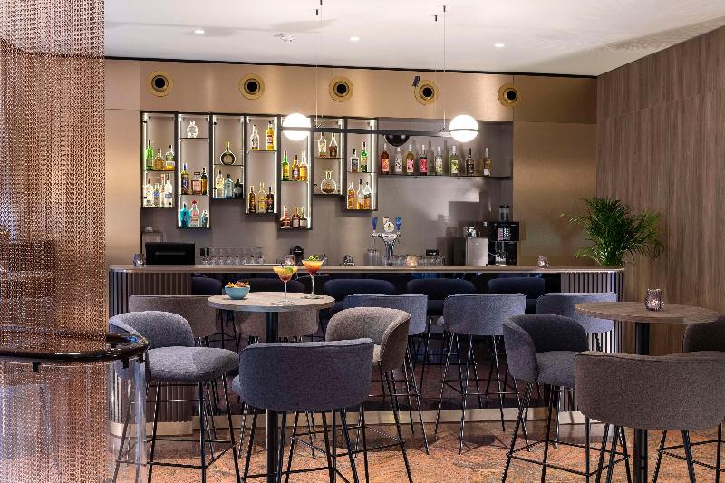NH Geneva Airport - Bar