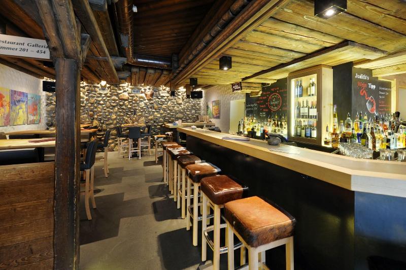 Eiger - Bar