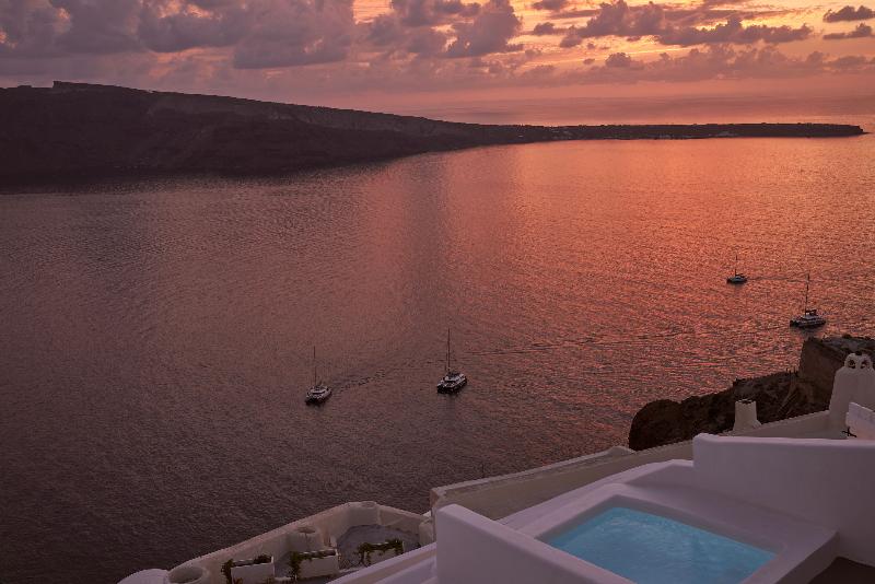 Charisma Suites - Genel