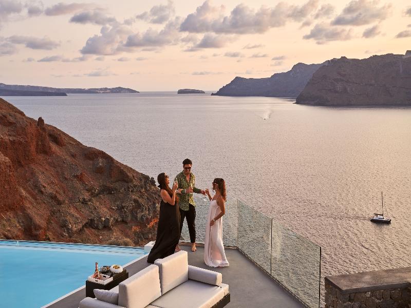 Charisma Suites - Genel