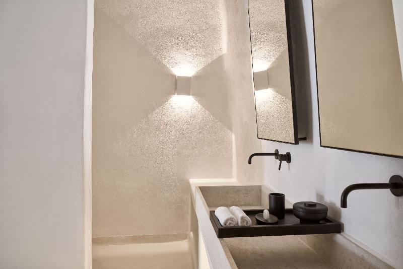 Charisma Suites - Oda