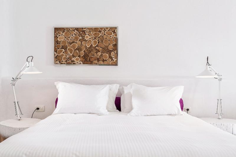 Charisma Suites - Oda