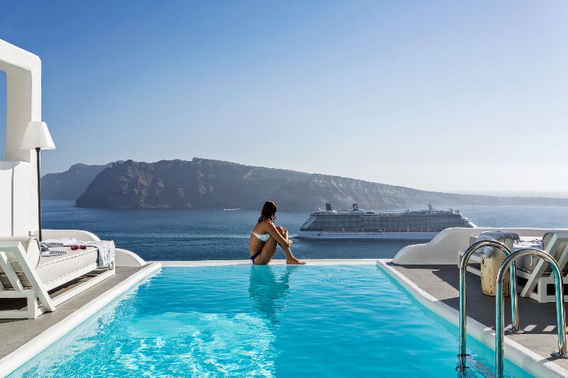 Charisma Suites - Havuz