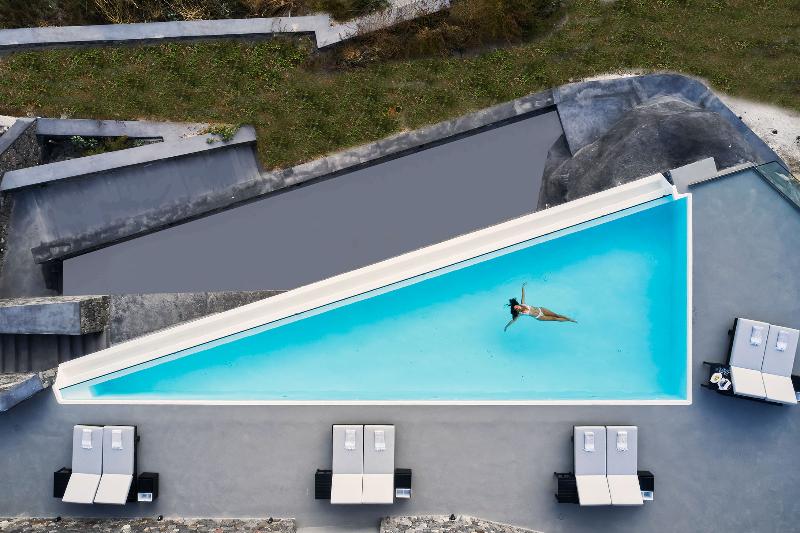 Charisma Suites - Havuz