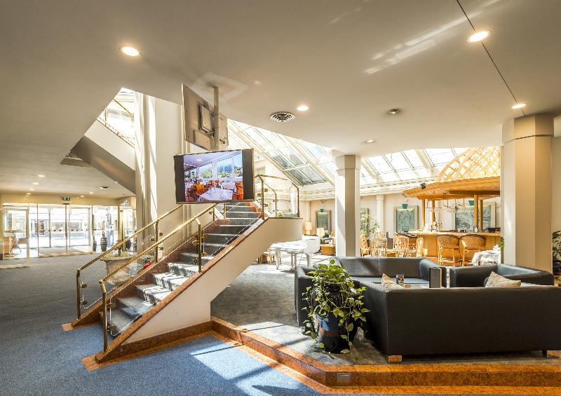 Hotel Metropole Interlaken - Lobi