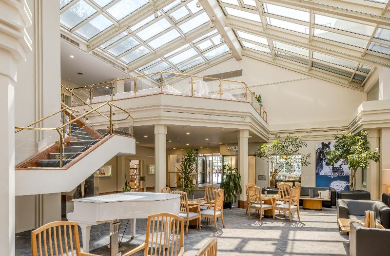 Hotel Metropole Interlaken - Lobi