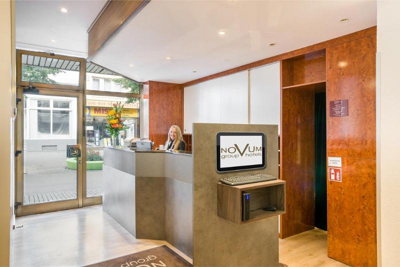 Hotel Ambassador - Lobi