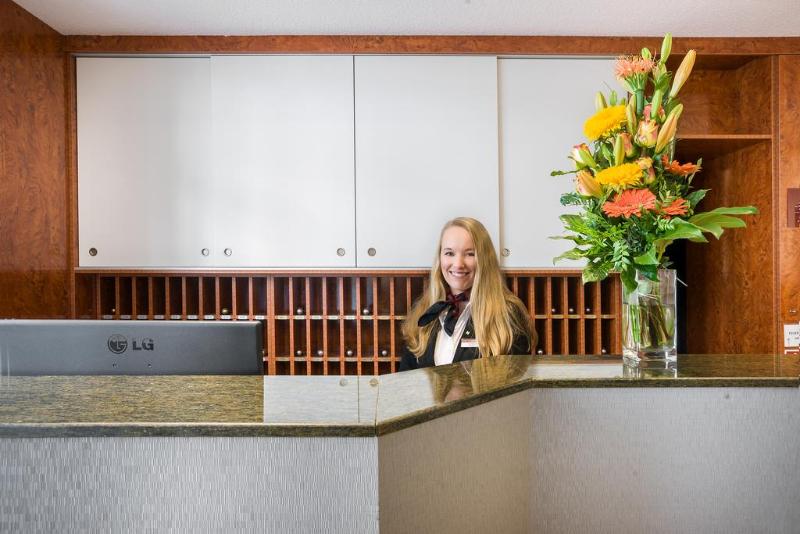 Hotel Ambassador - Lobi