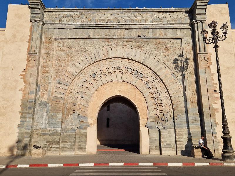 Riad Awa - Genel