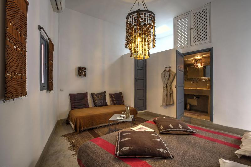 Riad Awa - Oda