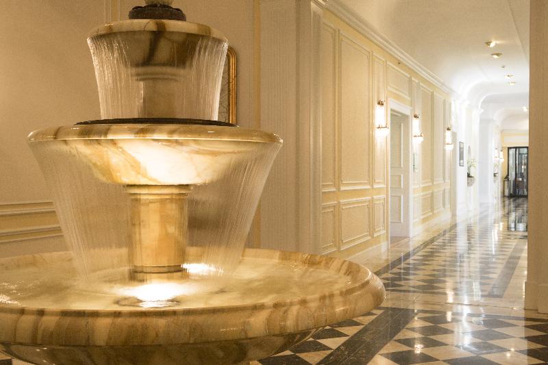 Victoria-Jungfrau Grand Hotel and Spa - Lobi