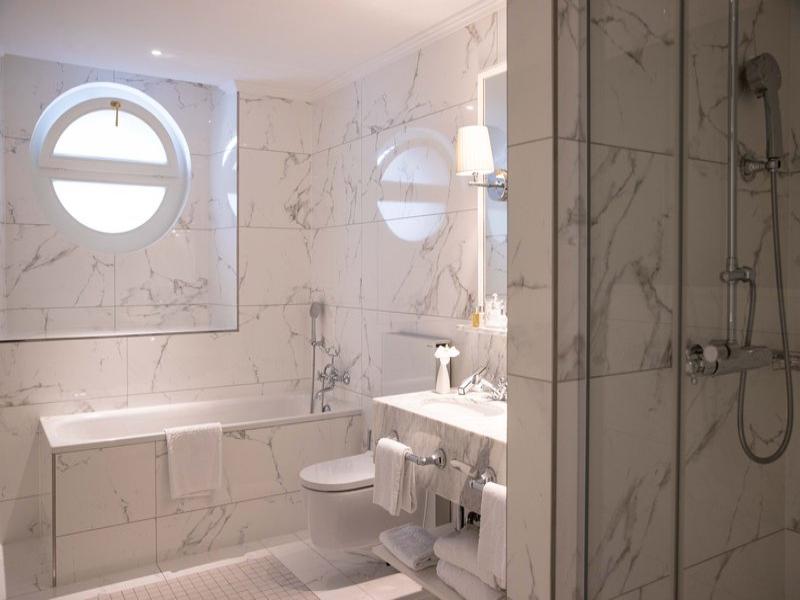 Victoria-Jungfrau Grand Hotel and Spa - Oda