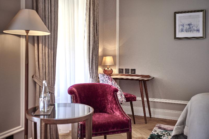 Victoria-Jungfrau Grand Hotel and Spa - Oda