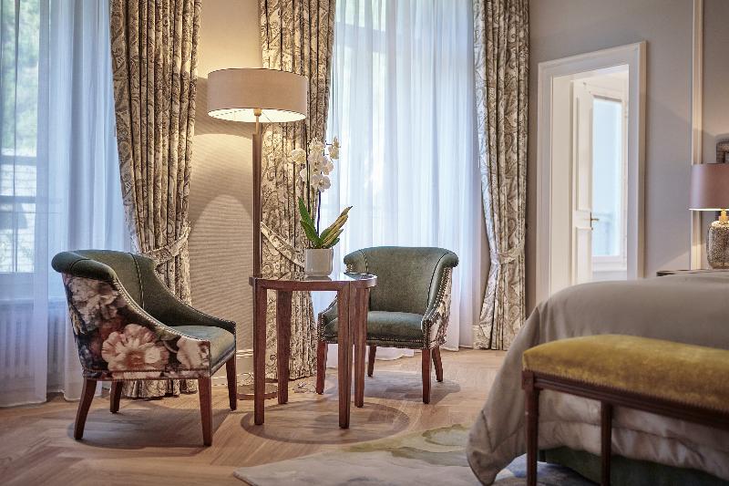 Victoria-Jungfrau Grand Hotel and Spa - Oda