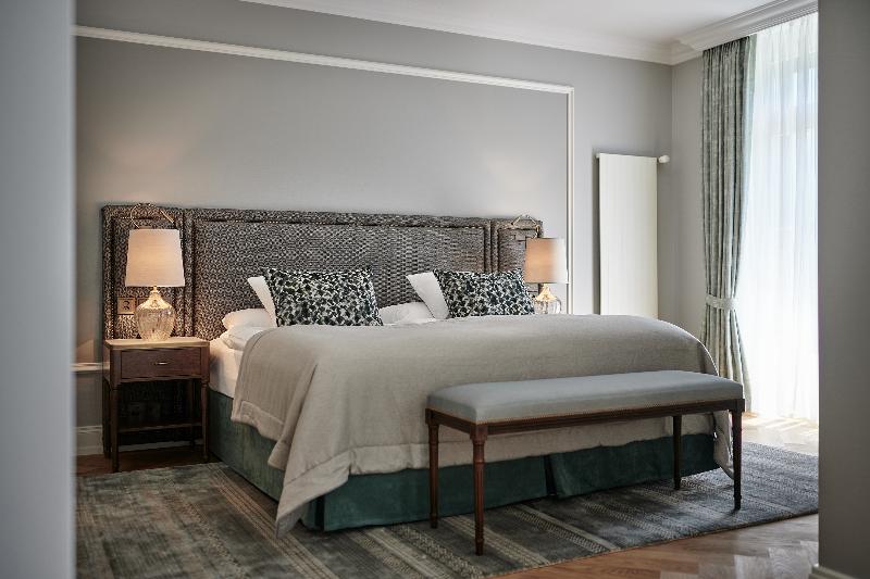 Victoria-Jungfrau Grand Hotel and Spa - Oda