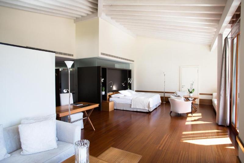 Victoria-Jungfrau Grand Hotel and Spa - Oda