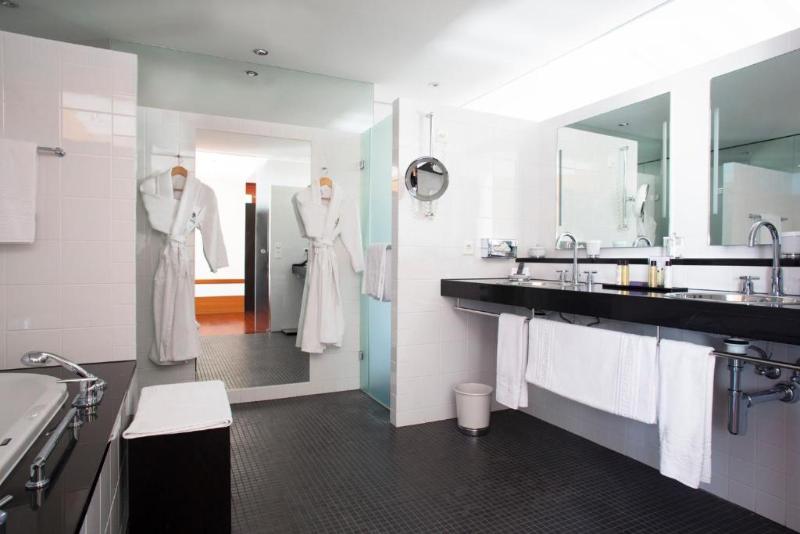 Victoria-Jungfrau Grand Hotel and Spa - Oda