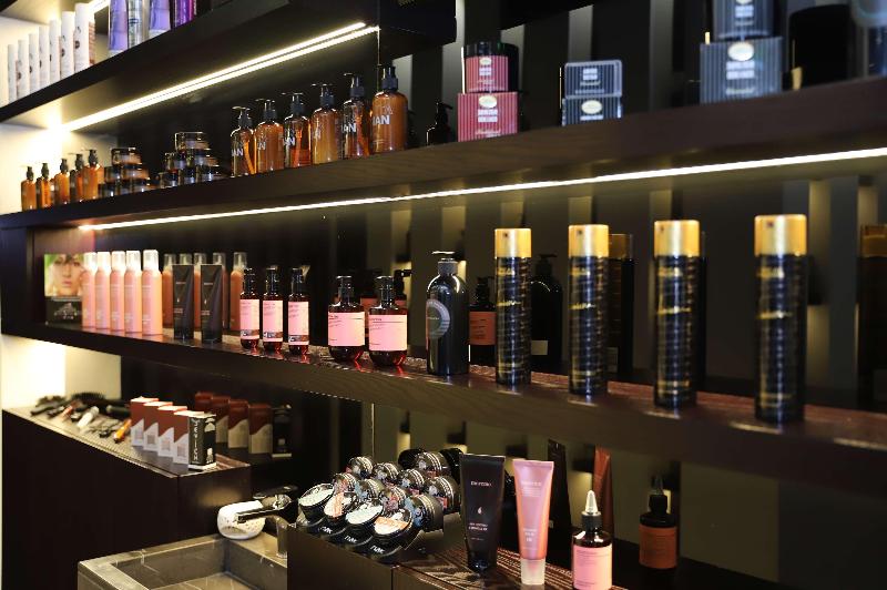 Golden Tulip Media Hotel - Bar