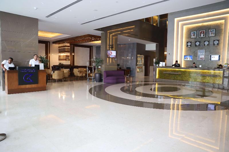 Golden Tulip Media Hotel - Lobi