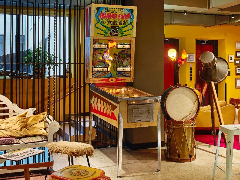 25hours Hotel Vienna at Museums Quartier - Lobi