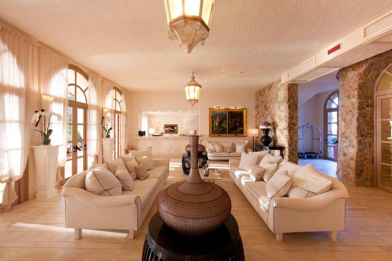 La Villa del Re - Lobi