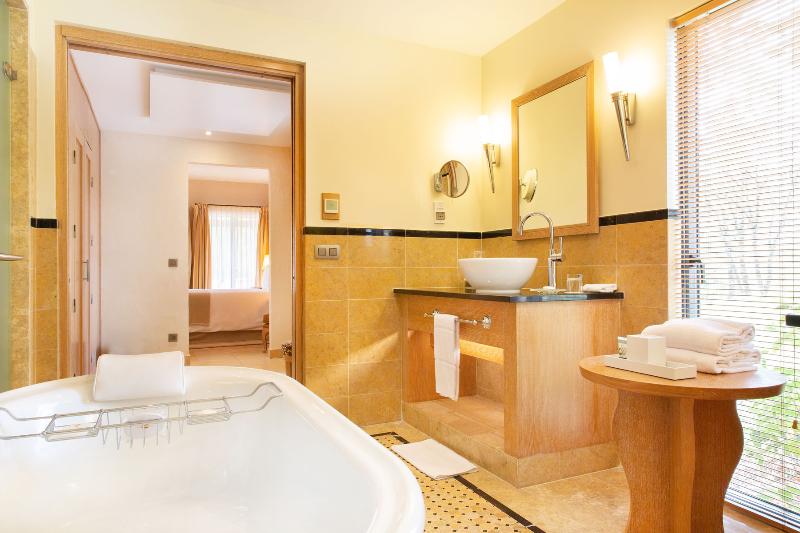 Terre Blanche Hotel Spa Golf Resort - Oda